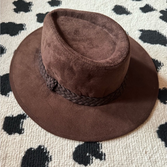 Brown Wide Brim Hat - Picture 3 of 4
